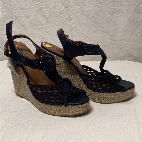 Lucky Brand wedge sandals - Picture 2 of 9
